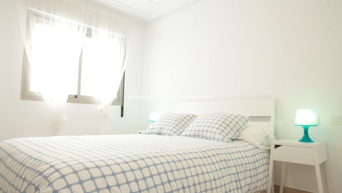 Reventa - Apartamento - Santa Pola - Centro