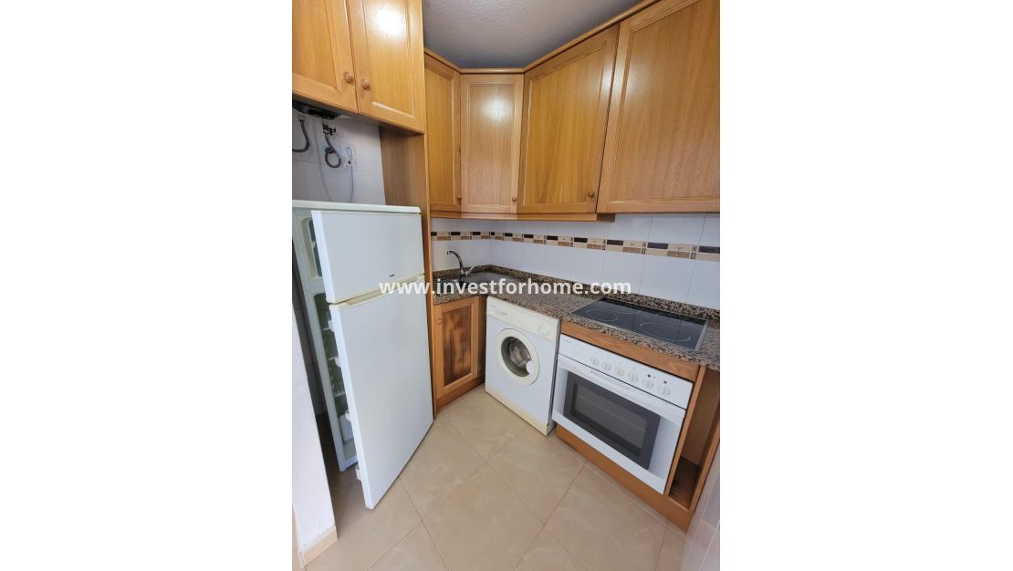 Reventa - Apartamento - Torrevieja - aguas nuevas