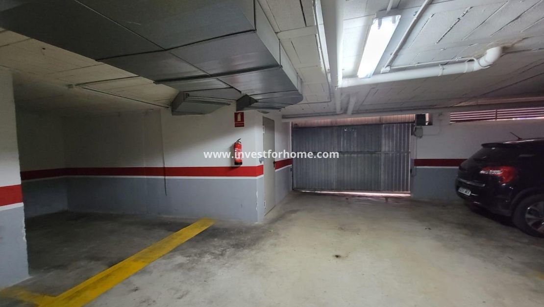 Reventa - Apartamento - Torrevieja - aguas nuevas