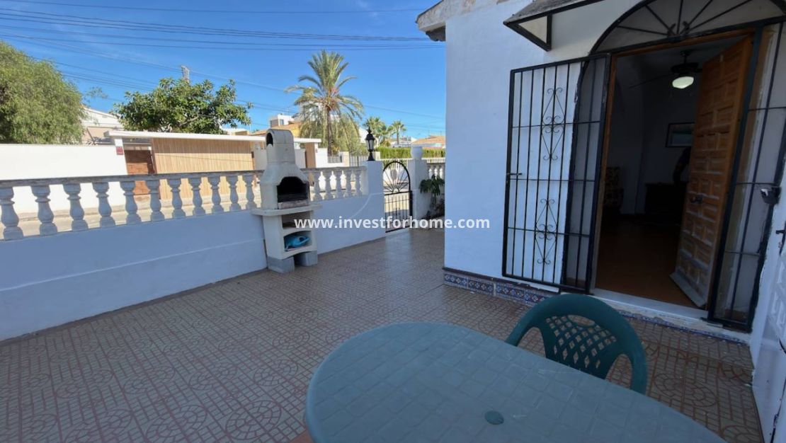 Reventa - Apartamento - Torrevieja - Aguas Nuevas