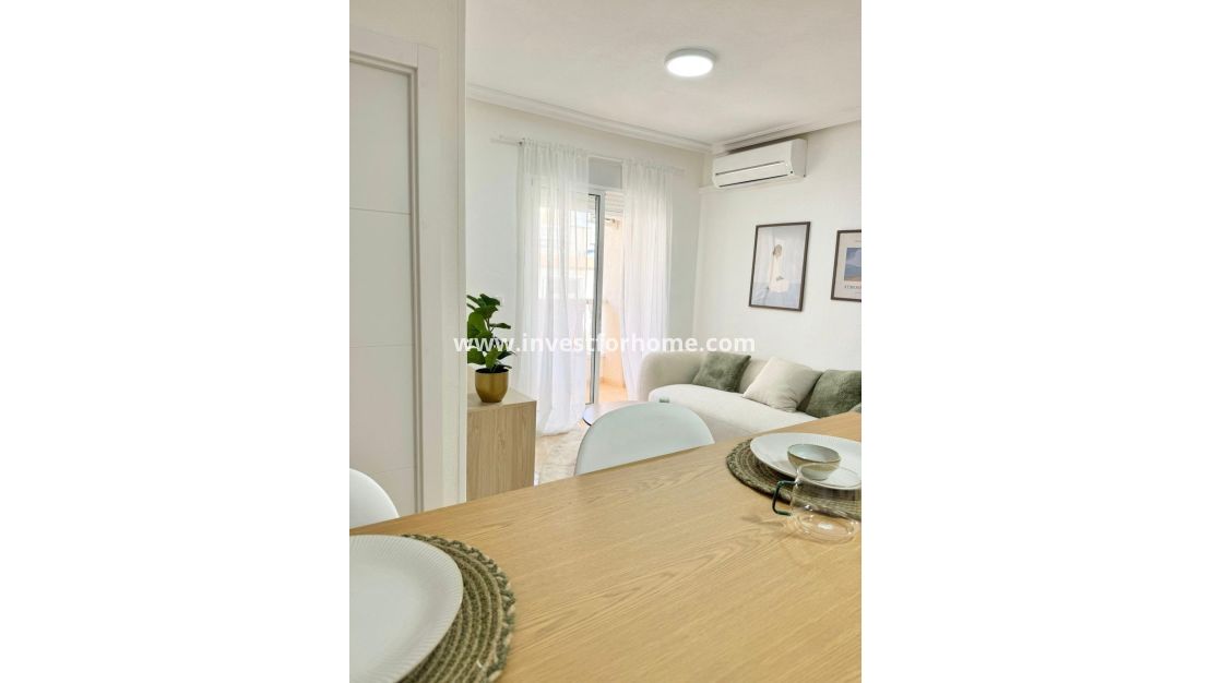 Reventa - Apartamento - Torrevieja - Antonio Machado