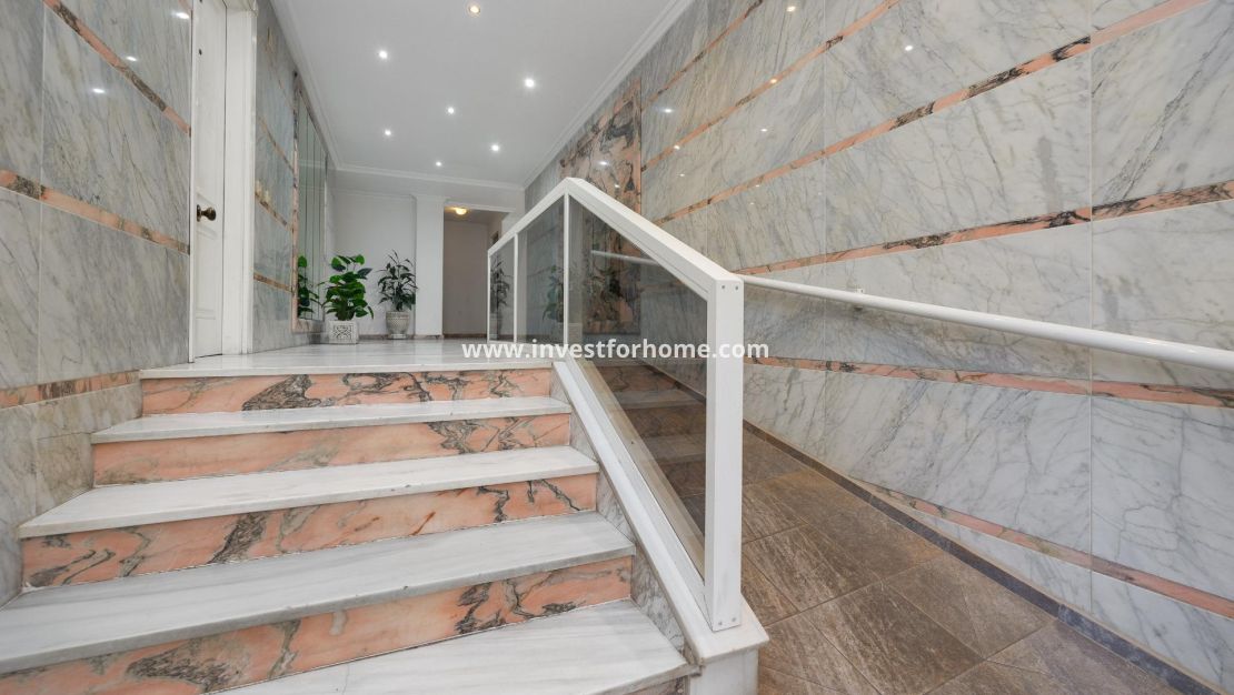 Reventa - Apartamento - Torrevieja - Antonio Machado