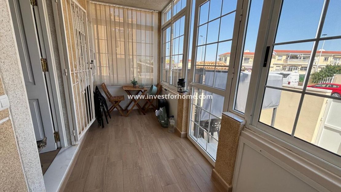 Reventa - Apartamento - Torrevieja - aqua nuevas