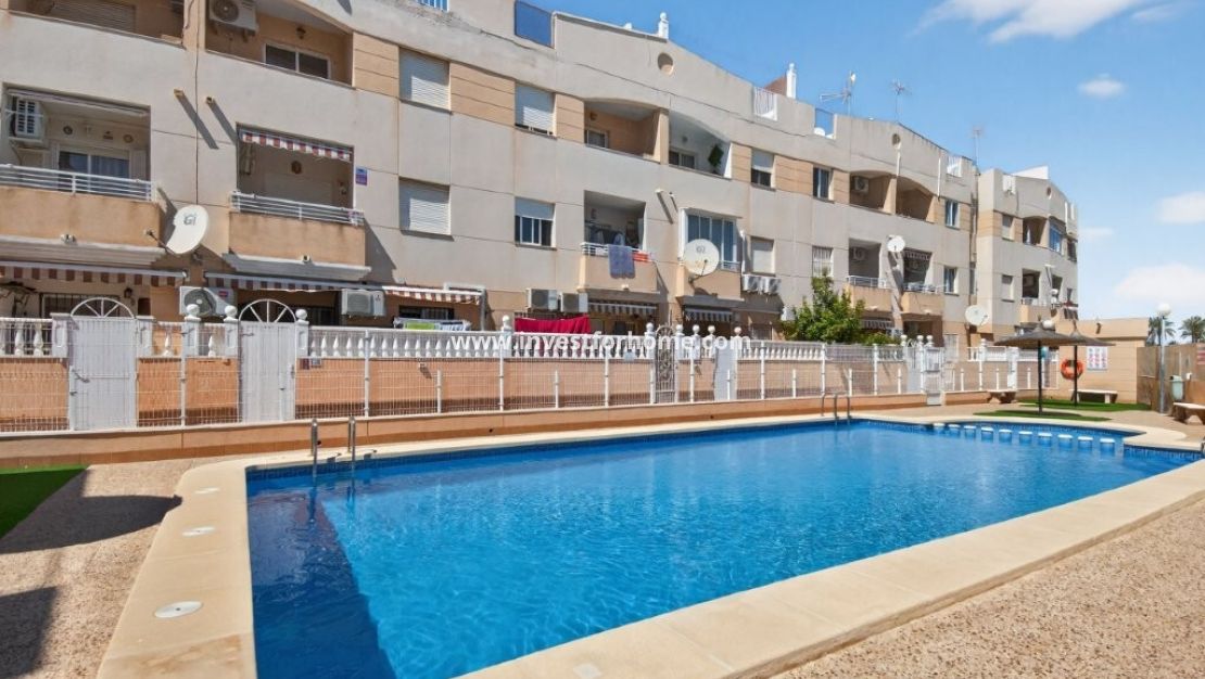 Reventa - Apartamento - Torrevieja - Calas Blancas