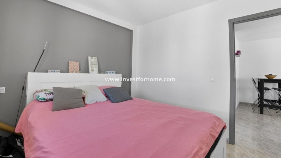 Reventa - Apartamento - Torrevieja - Carrefour