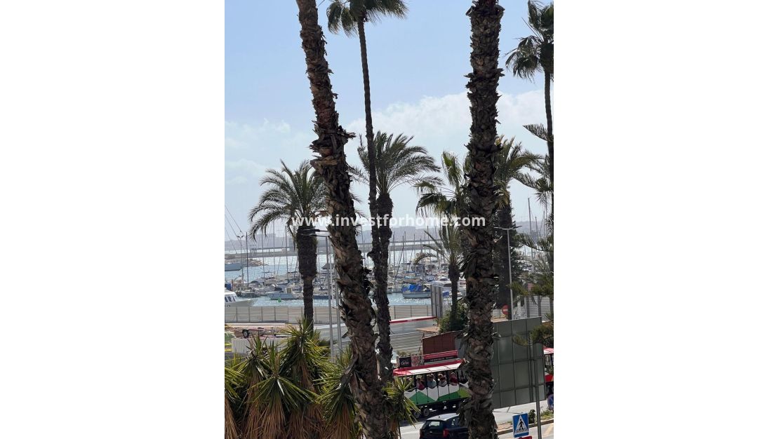 Reventa - Apartamento - Torrevieja - Centro
