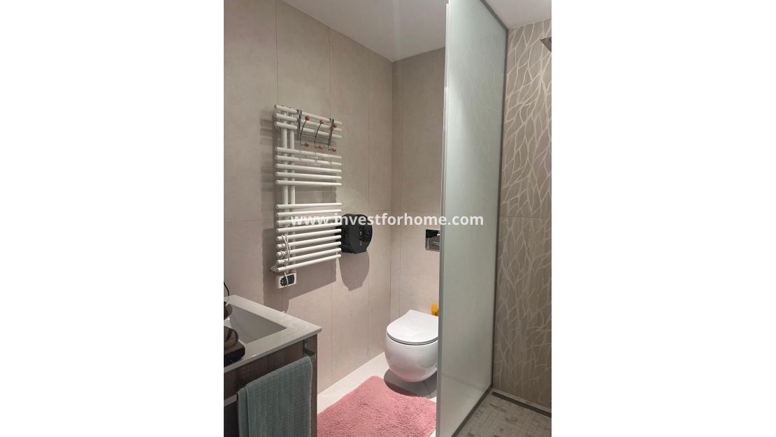 Reventa - Apartamento - Torrevieja - Centro