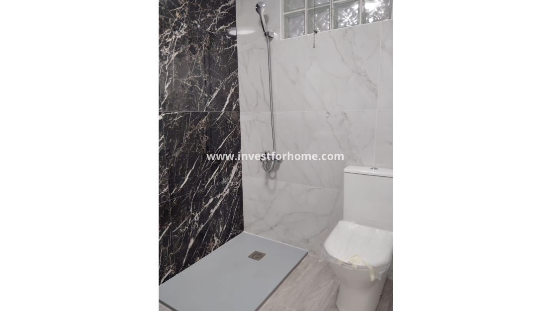 Reventa - Apartamento - Torrevieja - Centro