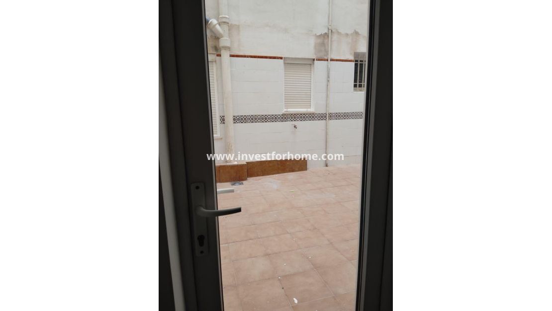 Reventa - Apartamento - Torrevieja - Centro