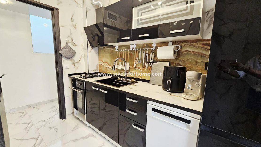 Reventa - Apartamento - Torrevieja - Centro