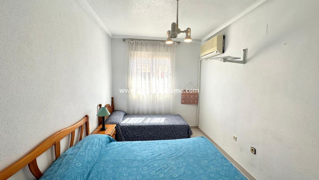 Reventa - Apartamento - Torrevieja - Centro