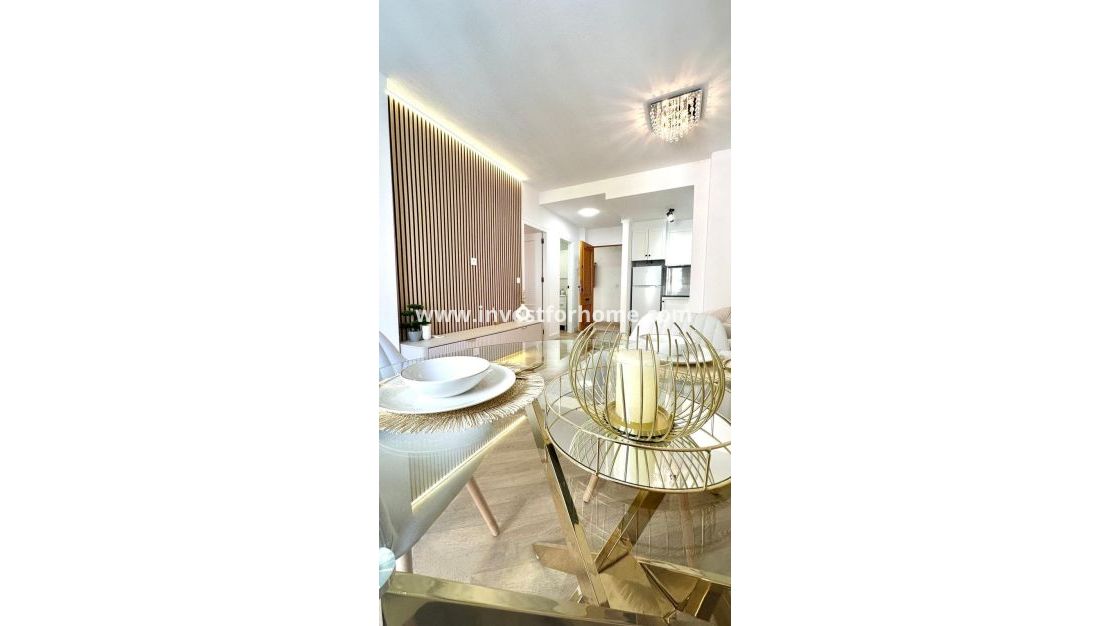 Reventa - Apartamento - Torrevieja - Centro