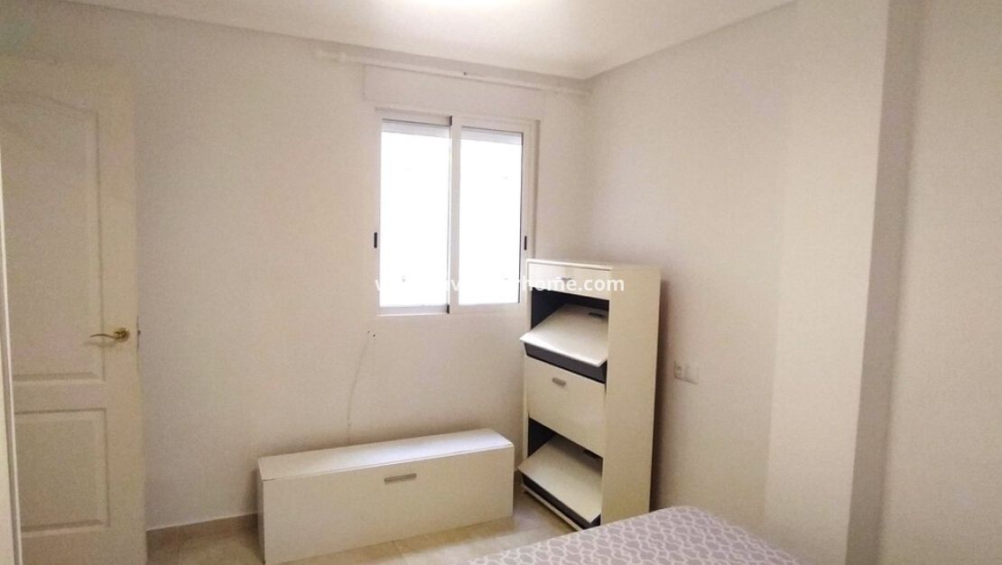 Reventa - Apartamento - Torrevieja - Centro