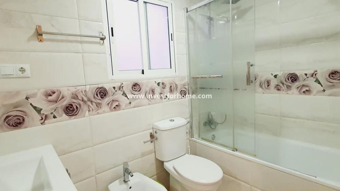 Reventa - Apartamento - Torrevieja - Centro