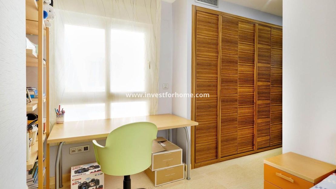 Reventa - Apartamento - Torrevieja - Centro