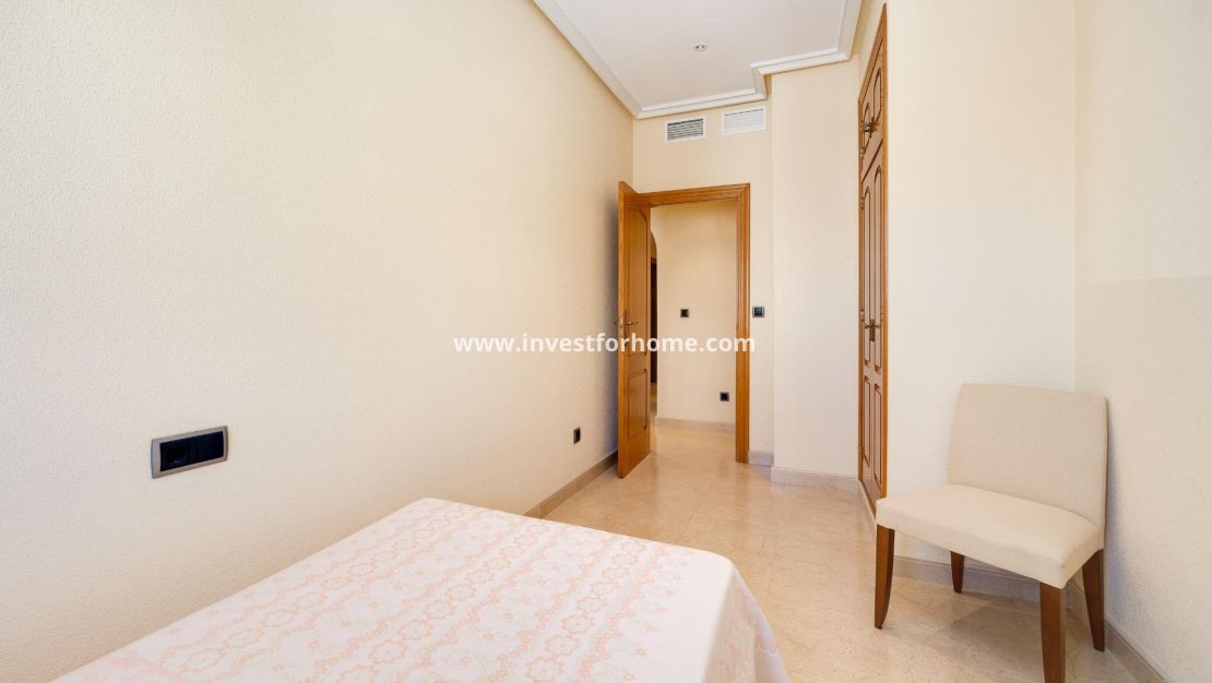 Reventa - Apartamento - Torrevieja - Centro