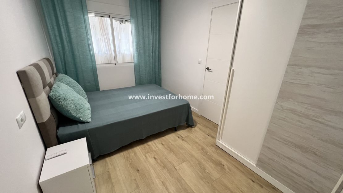 Reventa - Apartamento - Torrevieja - Centro