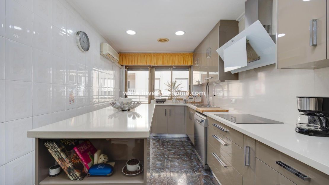 Reventa - Apartamento - Torrevieja - Centro