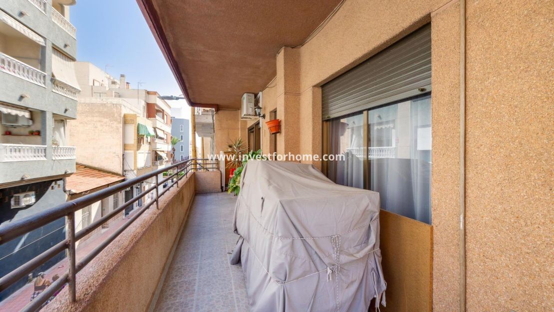 Reventa - Apartamento - Torrevieja - Centro