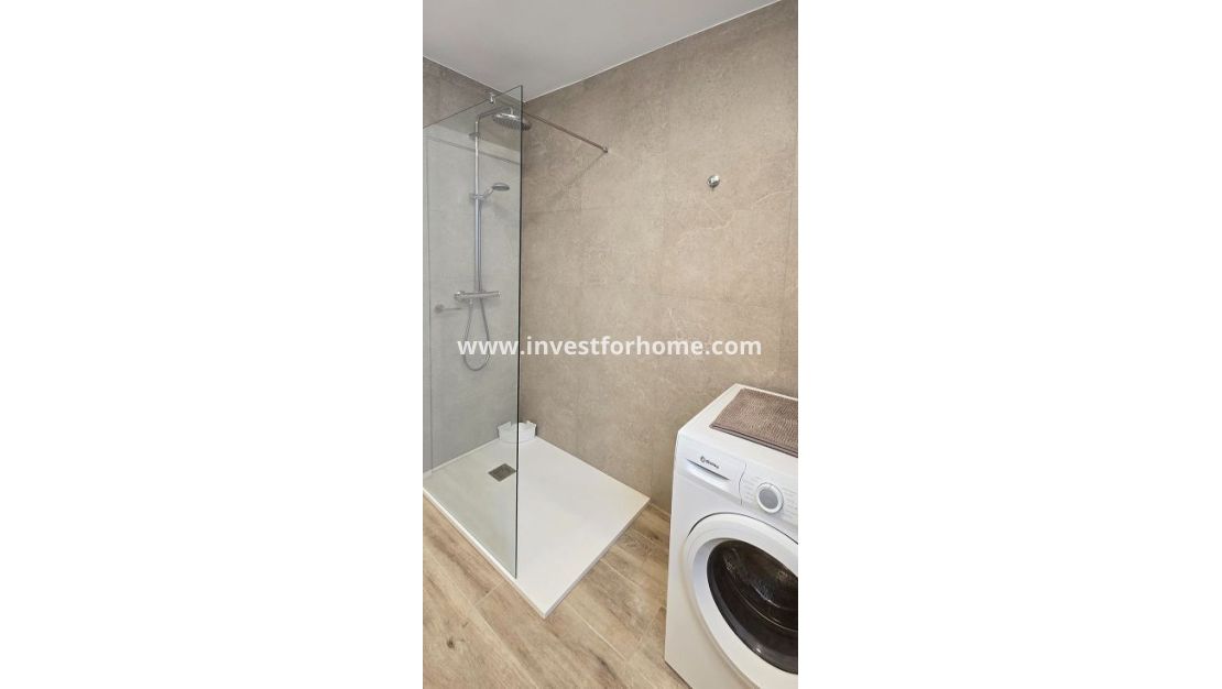 Reventa - Apartamento - Torrevieja - Centro