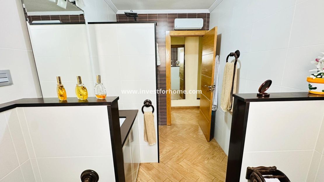 Reventa - Apartamento - Torrevieja - Centro