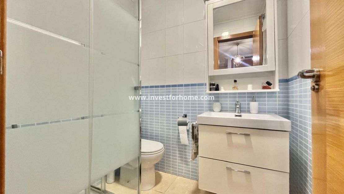 Reventa - Apartamento - Torrevieja - Centro