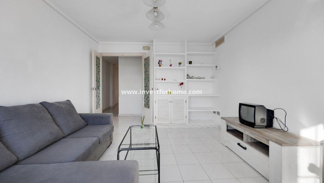 Reventa - Apartamento - Torrevieja - Centro