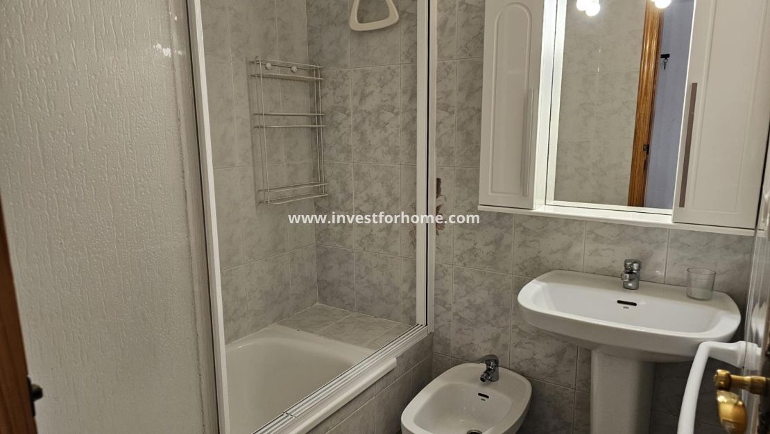 Reventa - Apartamento - Torrevieja - Centro