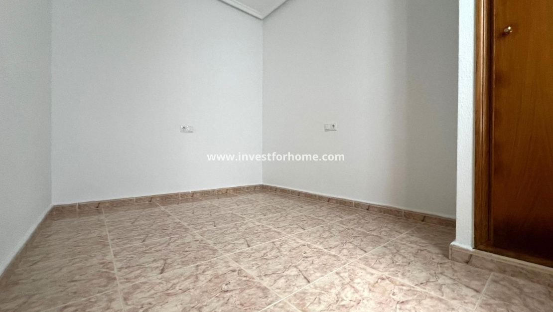 Reventa - Apartamento - Torrevieja - Centro