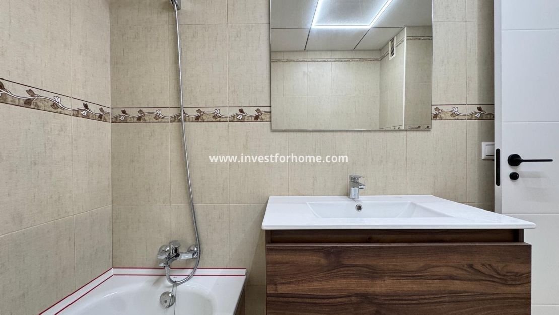 Reventa - Apartamento - Torrevieja - Centro