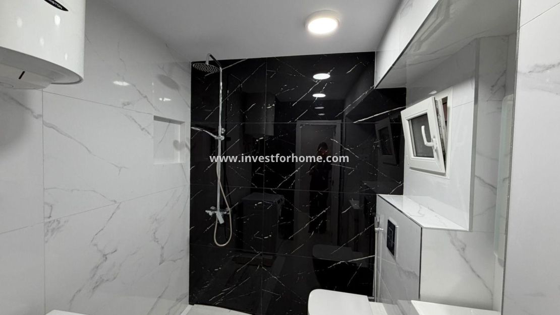 Reventa - Apartamento - Torrevieja - Centro