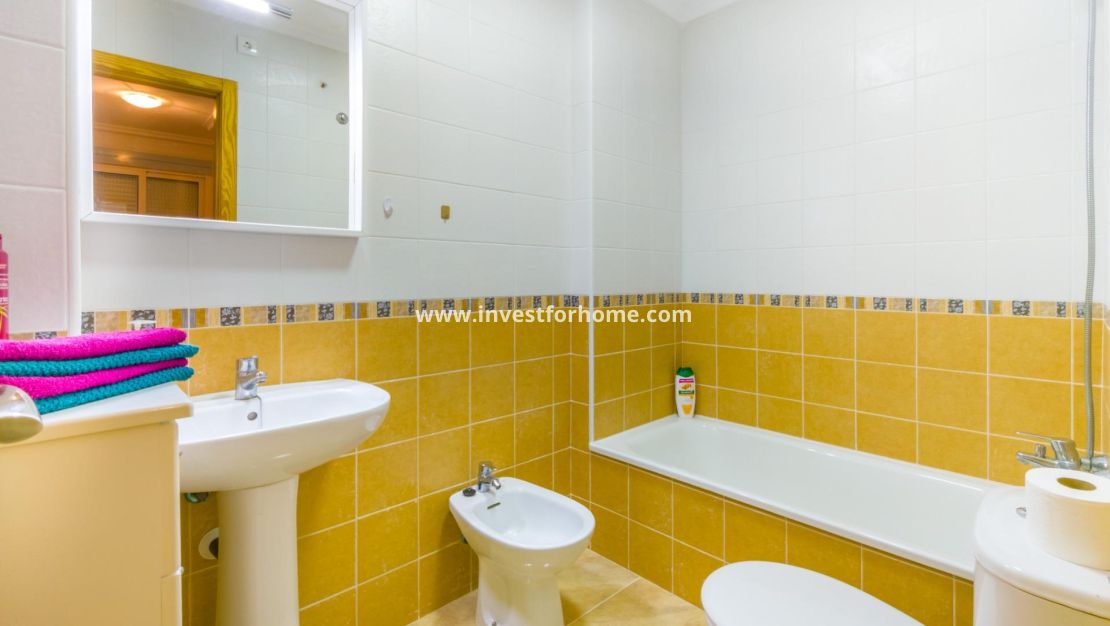 Reventa - Apartamento - Torrevieja - Centro