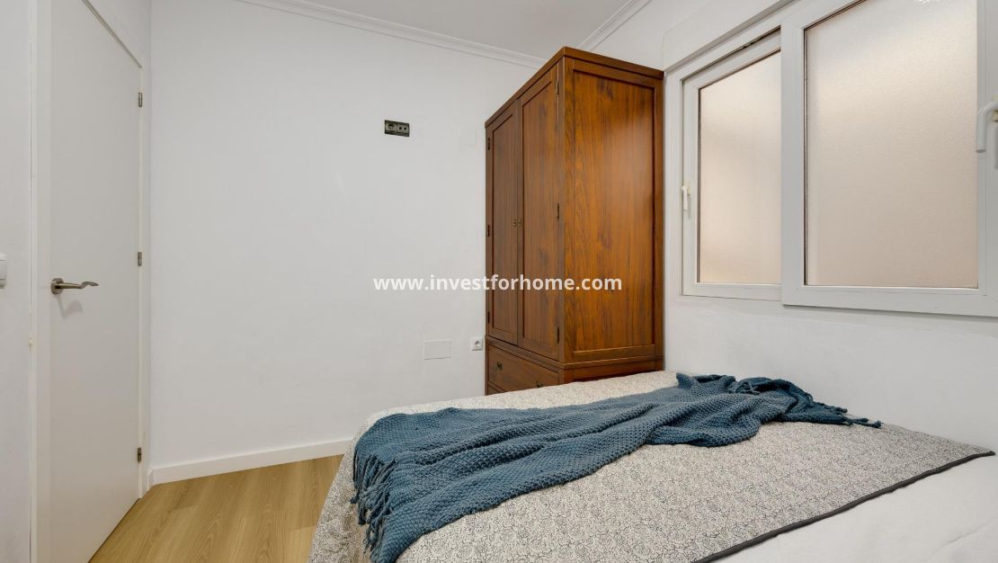 Reventa - Apartamento - Torrevieja - Centro