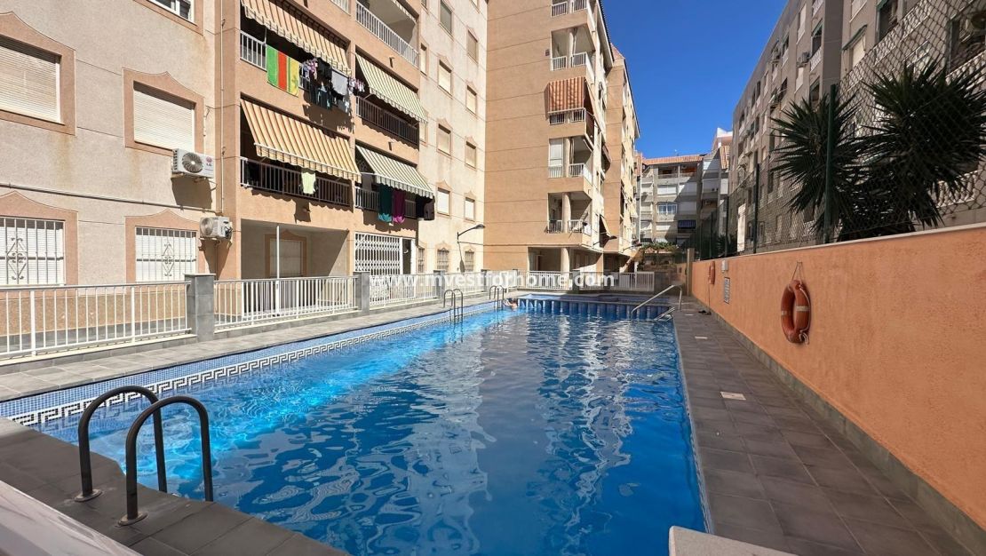 Reventa - Apartamento - Torrevieja - Centro