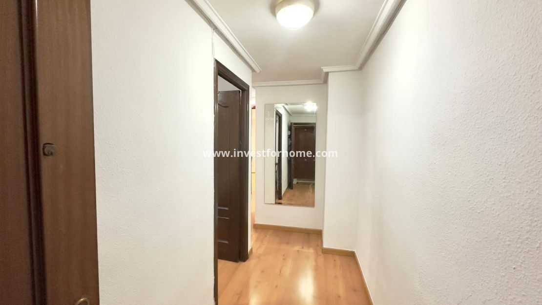 Reventa - Apartamento - Torrevieja - Centro