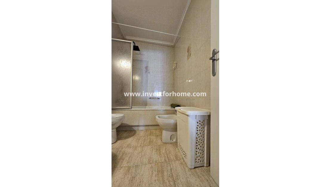 Reventa - Apartamento - Torrevieja - Centro