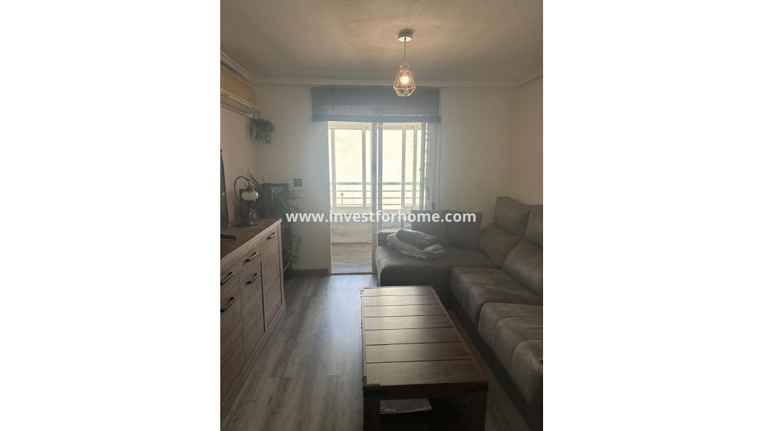 Reventa - Apartamento - Torrevieja - Centro
