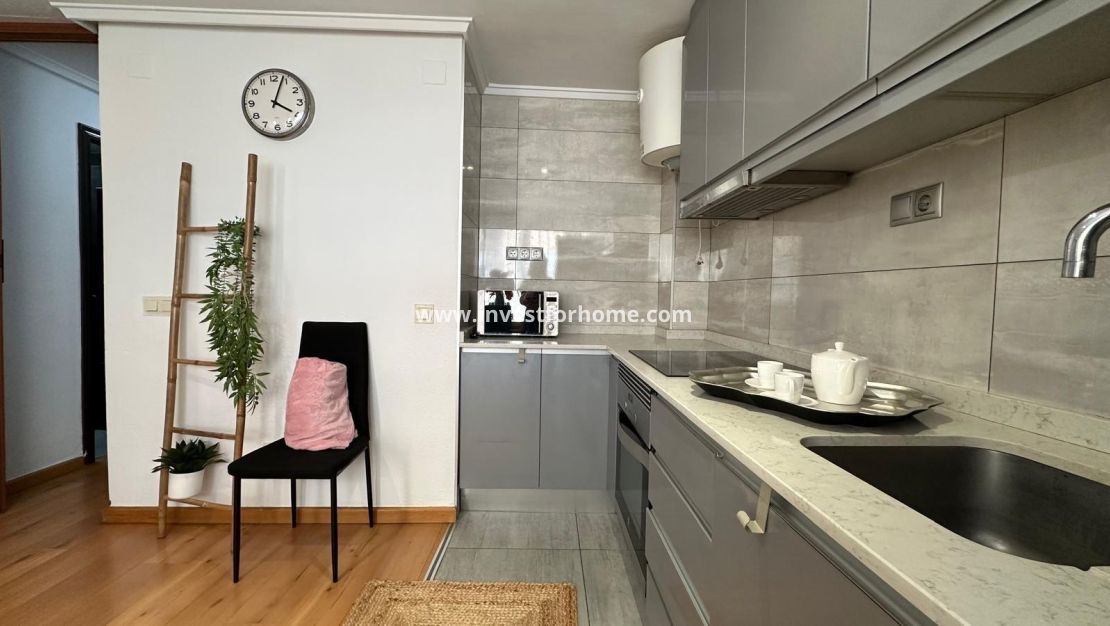 Reventa - Apartamento - Torrevieja - Centro