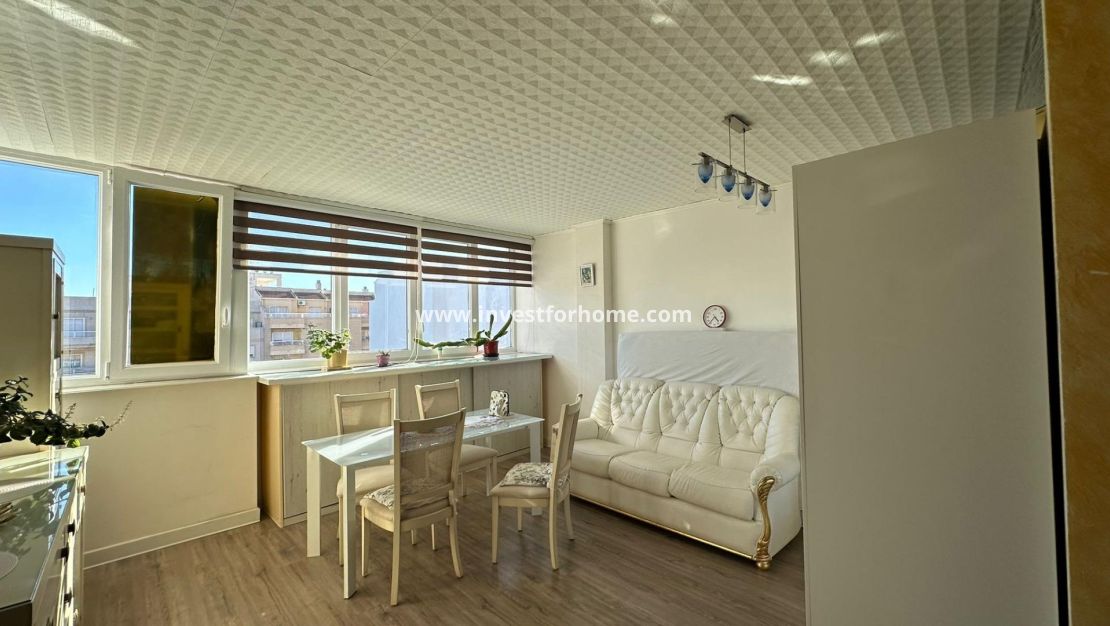 Reventa - Apartamento - Torrevieja - Centro