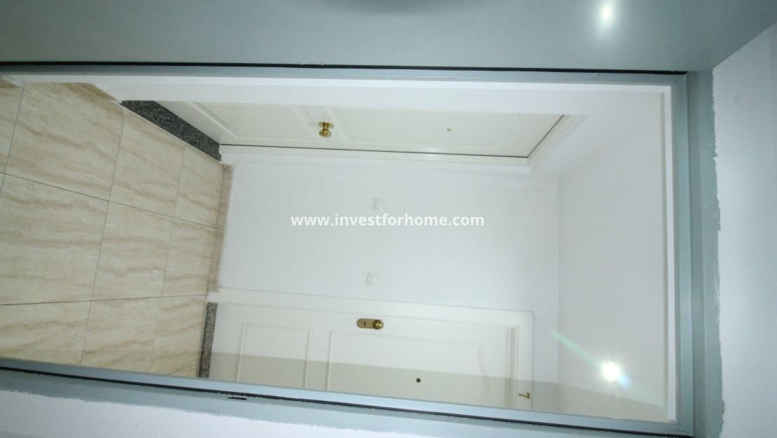 Reventa - Apartamento - Torrevieja - Centro