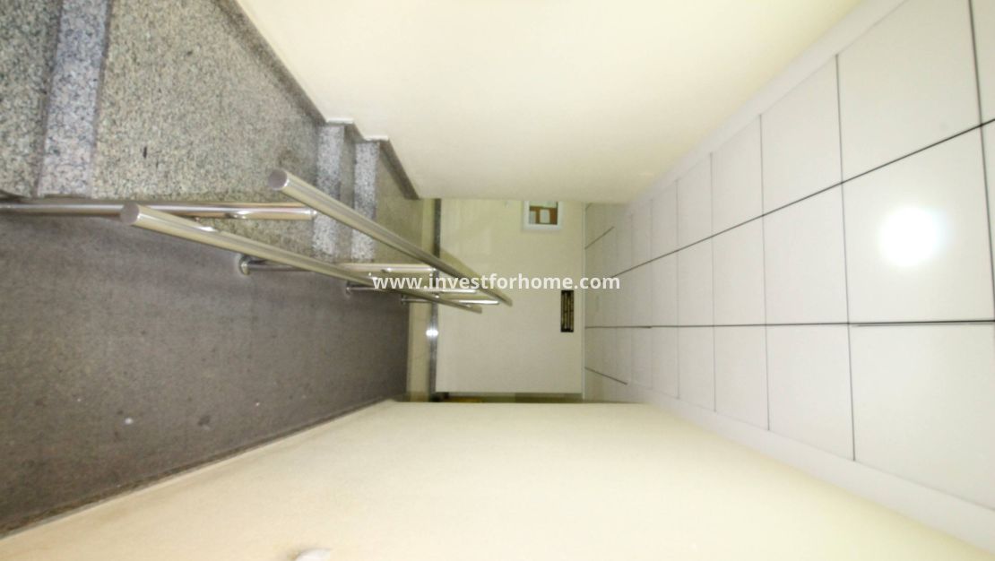 Reventa - Apartamento - Torrevieja - Centro