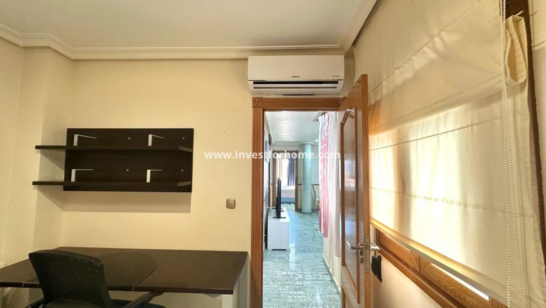 Reventa - Apartamento - Torrevieja - Centro