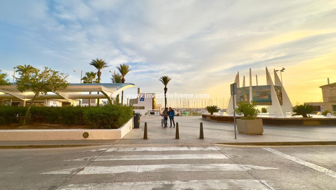 Reventa - Apartamento - Torrevieja - Centro