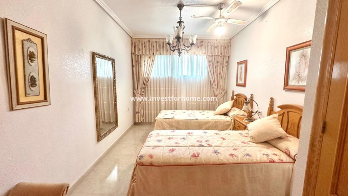 Reventa - Apartamento - Torrevieja - Centro