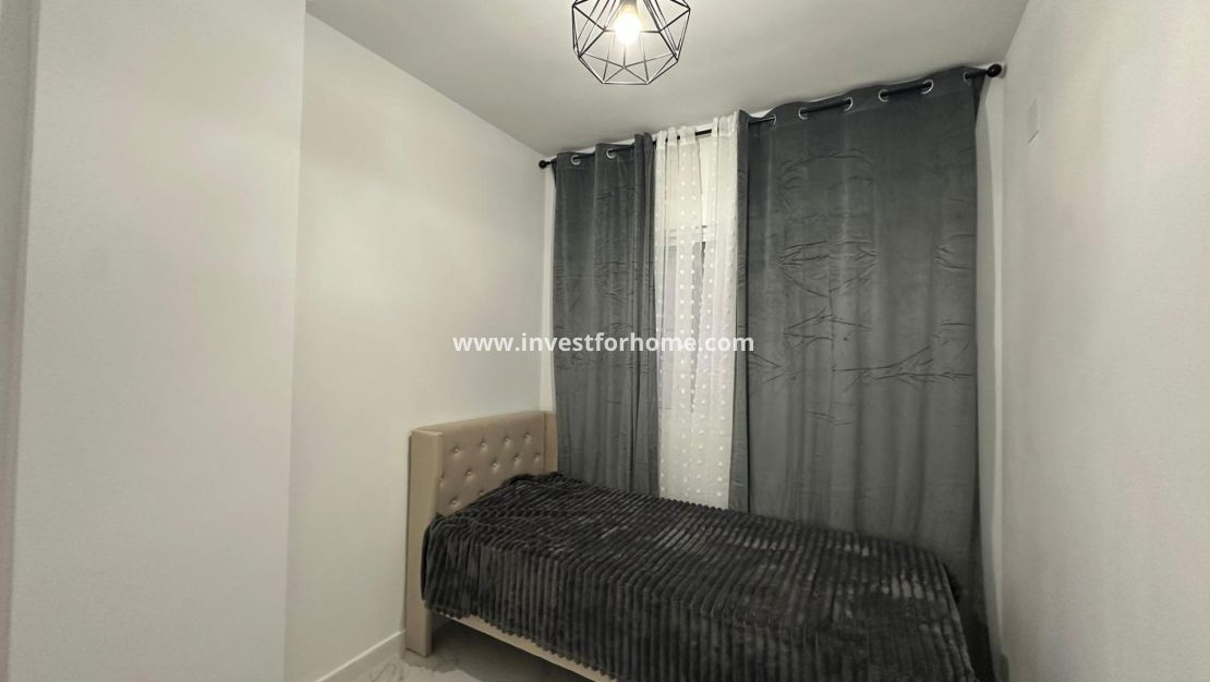 Reventa - Apartamento - Torrevieja - Centro