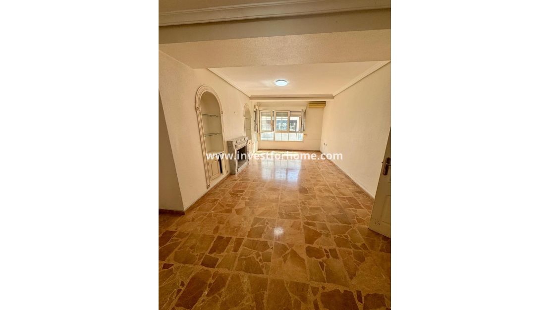 Reventa - Apartamento - Torrevieja - Centro