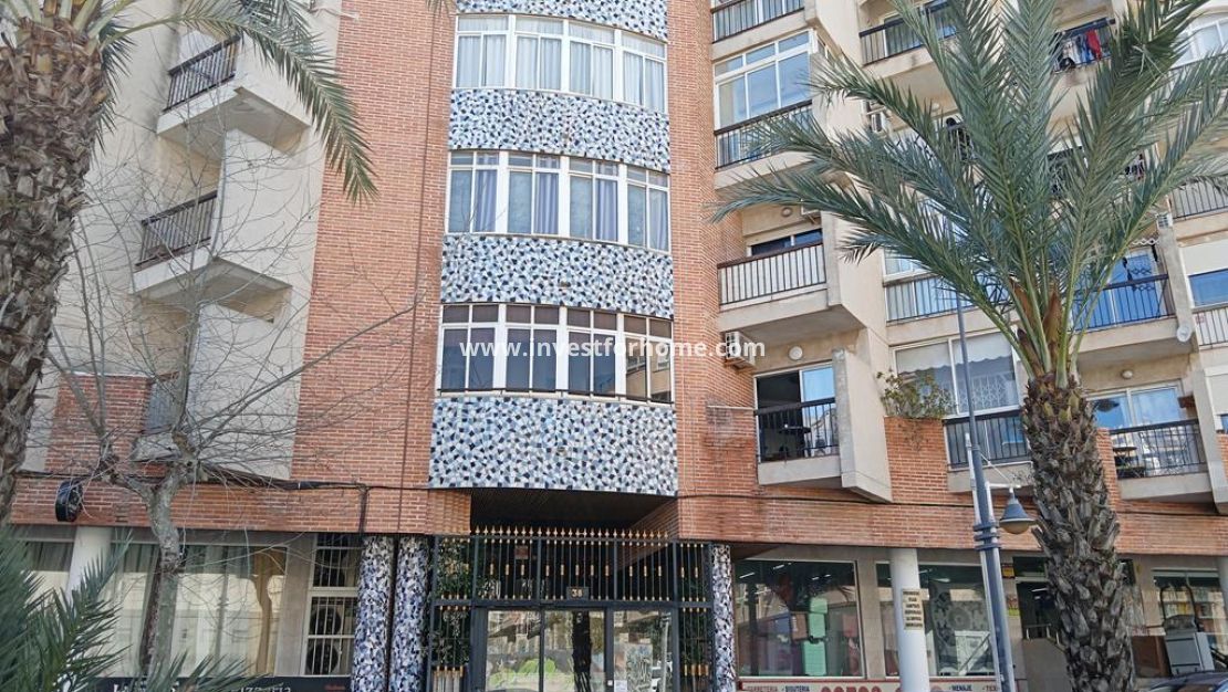 Reventa - Apartamento - Torrevieja - Centro