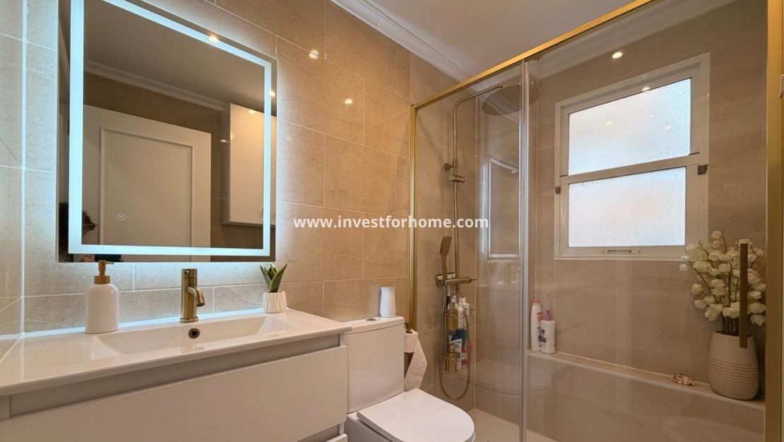 Reventa - Apartamento - Torrevieja - Centro