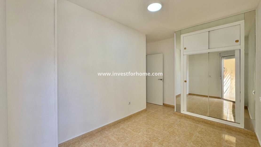 Reventa - Apartamento - Torrevieja - Centro