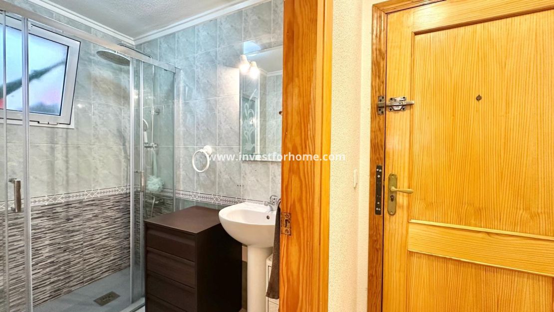 Reventa - Apartamento - Torrevieja - Centro